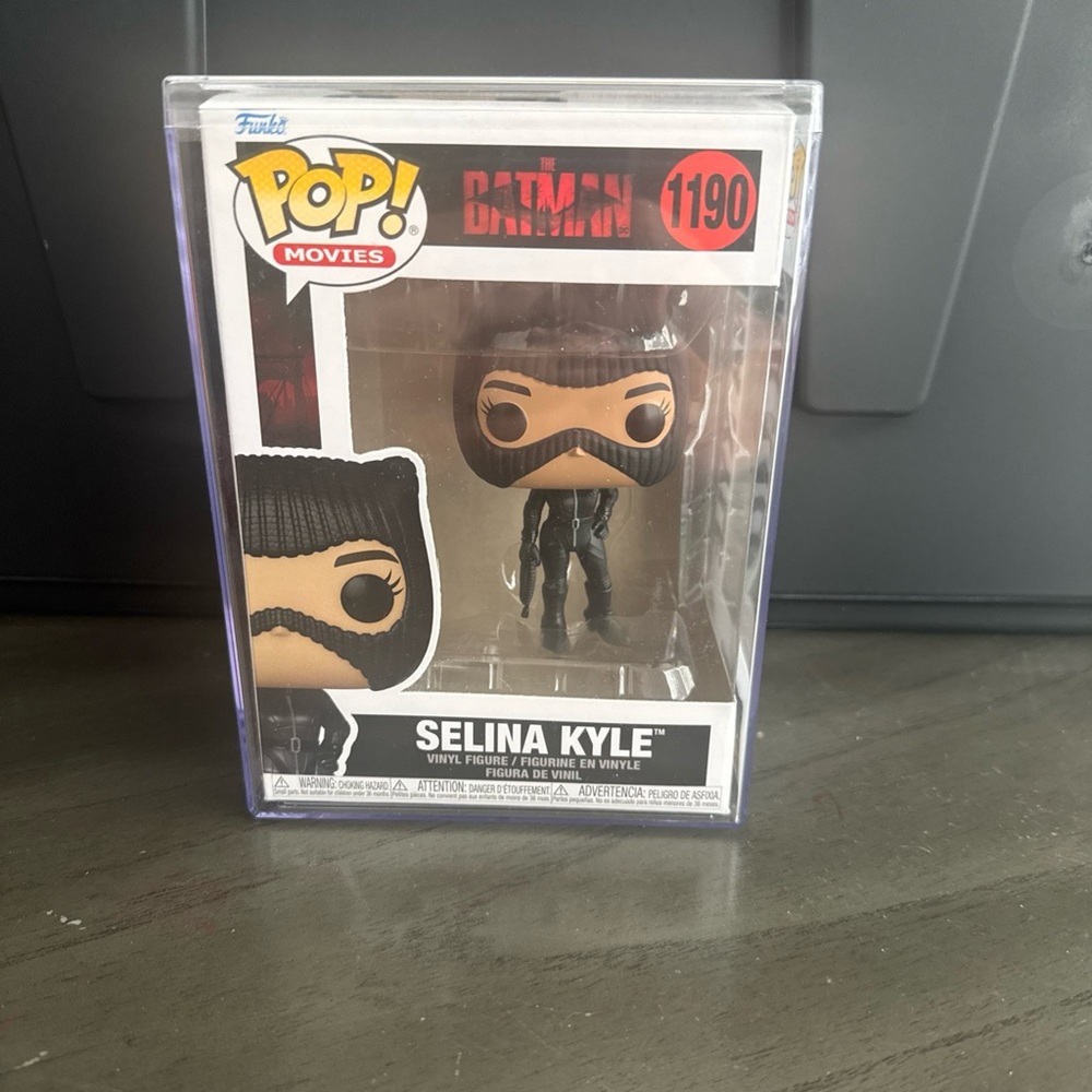 Funko Pop! Selina Kyle Vinyl Figure